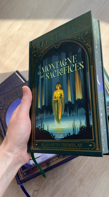 Filles de lune - T.2 :  La montagne aux sacrifices